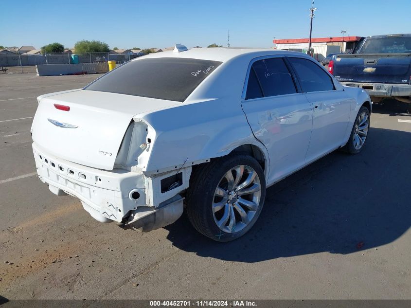 2018 Chrysler 300
