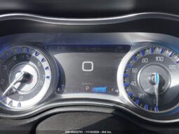 
										2018 Chrysler 300 full									