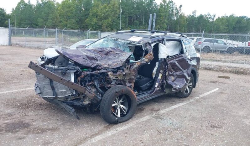 
								2017 Toyota Rav4 full									