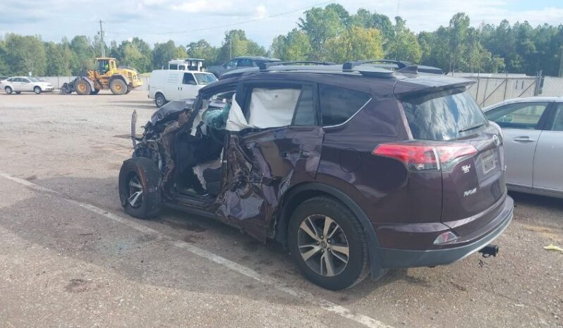 
								2017 Toyota Rav4 full									