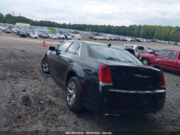 
										2015 Chrysler 300 full									