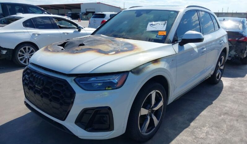 
								2023 Audi Q5 full									
