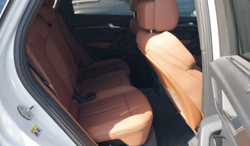 
								2023 Audi Q5 full									