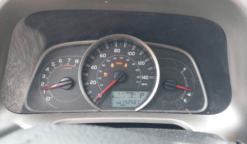 
								2013 Toyota Rav4 full									