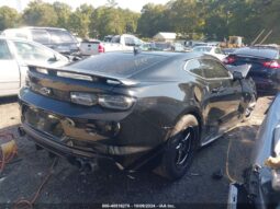
										2019 Chevrolet Camaro full									