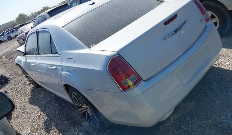 
								2013 Chrysler 300 full									