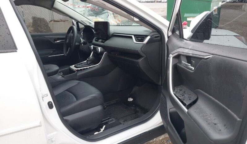 
								2023 Toyota Rav4 full									