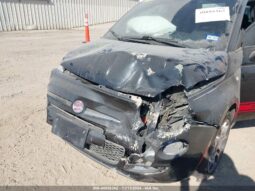 
										2012 Fiat 500 full									