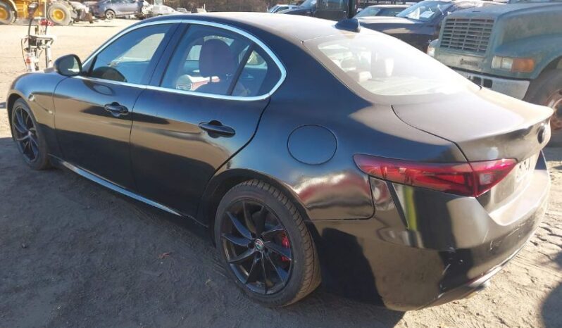 
								2018 Alfa romeo Giulia full									