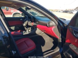 
										2018 Alfa romeo Giulia full									