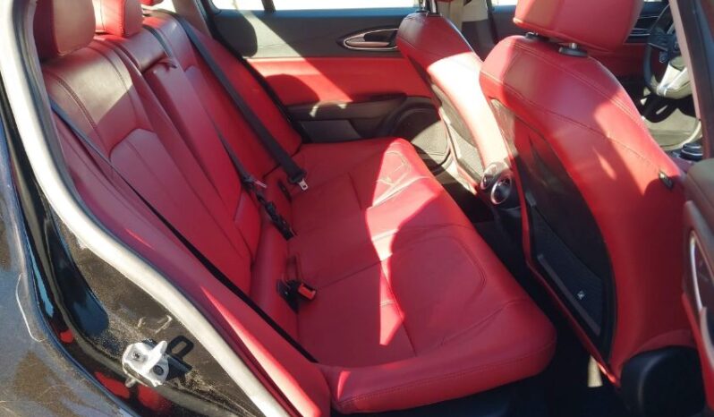 
								2018 Alfa romeo Giulia full									