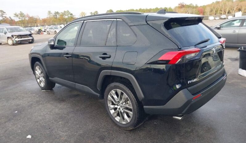 
								2020 Toyota Rav4 full									