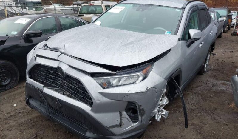
								2020 Toyota Rav4 full									