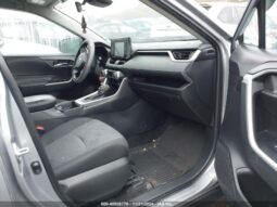 
										2020 Toyota Rav4 full									