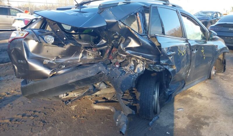 
								2014 Toyota Rav4 full									