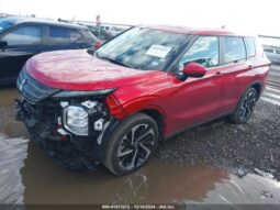 
										2024 Mitsubishi Outlander full									