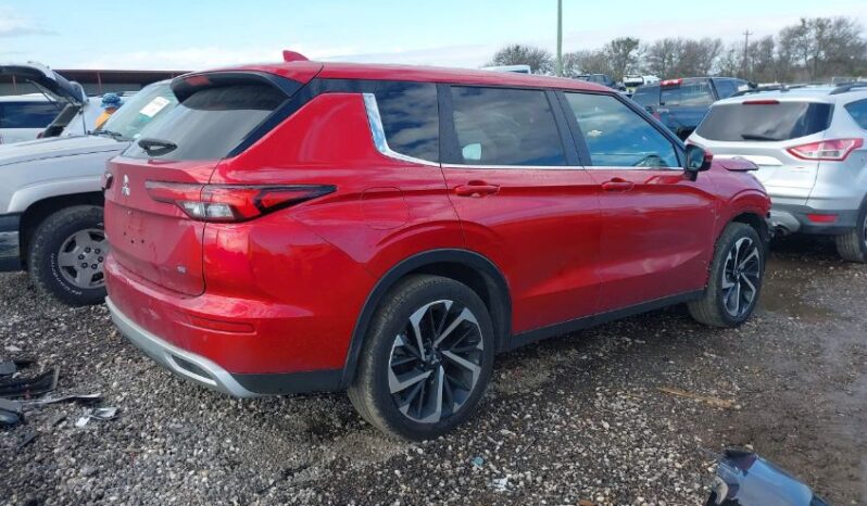 
								2024 Mitsubishi Outlander full									