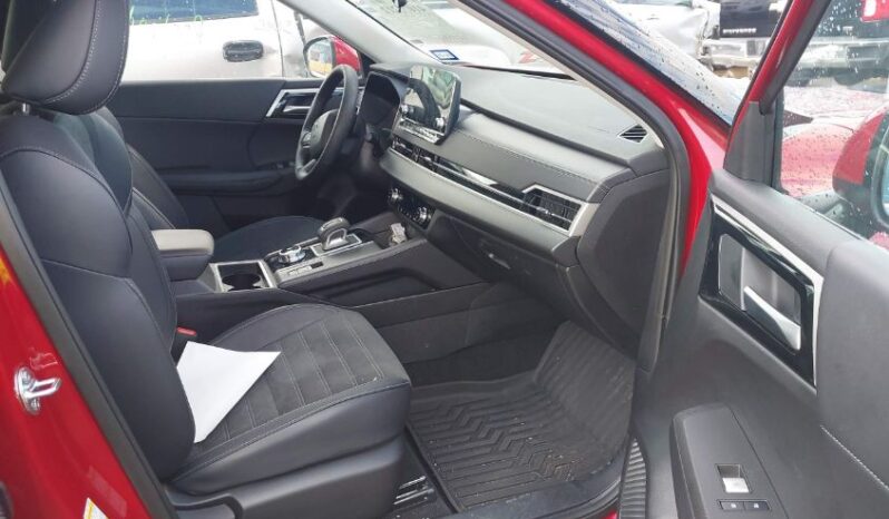 
								2024 Mitsubishi Outlander full									