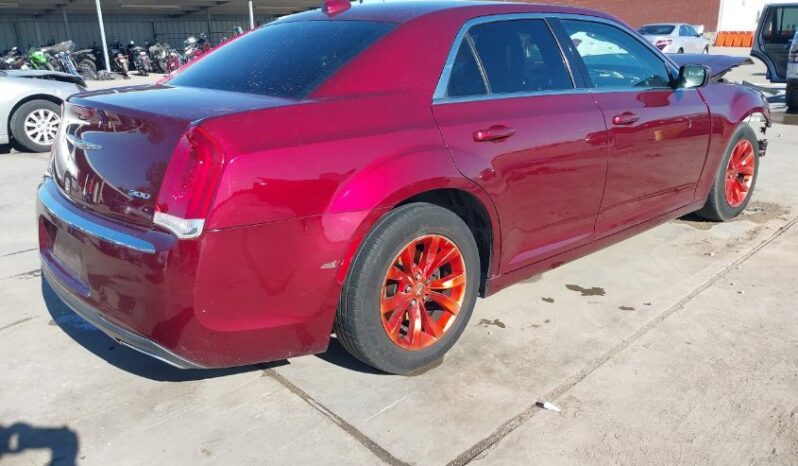 
								2015 Chrysler 300 full									