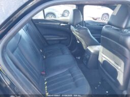 
										2017 Chrysler 300 full									