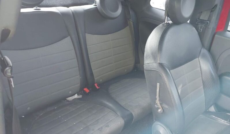
								2012 Fiat 500 full									