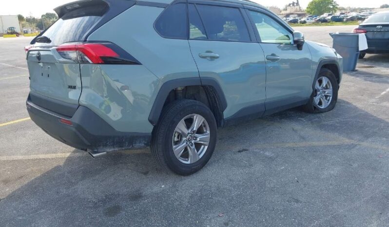 
								2023 Toyota Rav4 full									