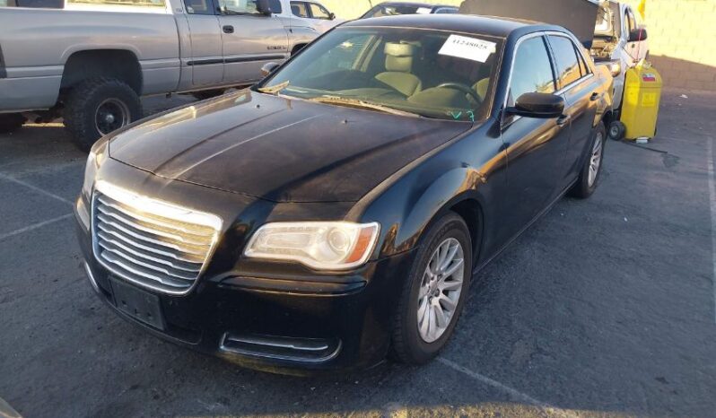 
								2012 Chrysler 300 full									