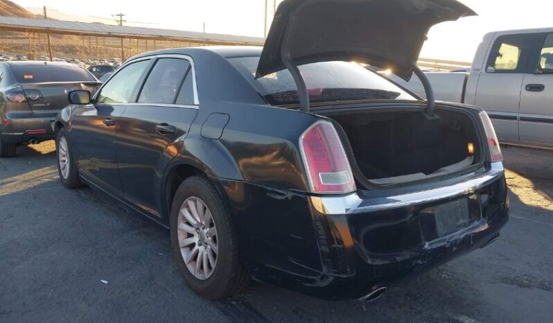 
								2012 Chrysler 300 full									