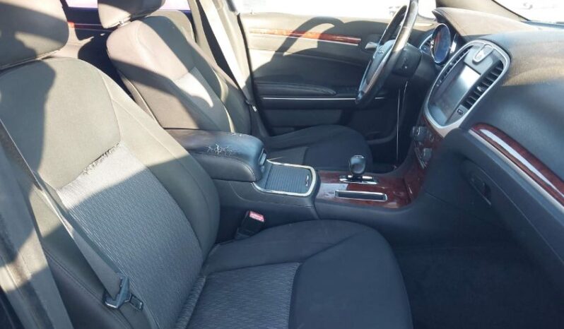 
								2012 Chrysler 300 full									