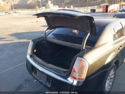 
										2012 Chrysler 300 full									