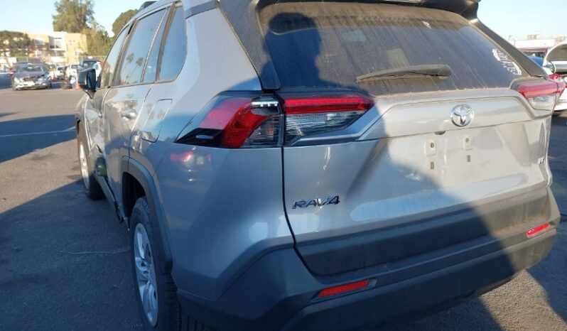 
								2019 Toyota Rav4 full									