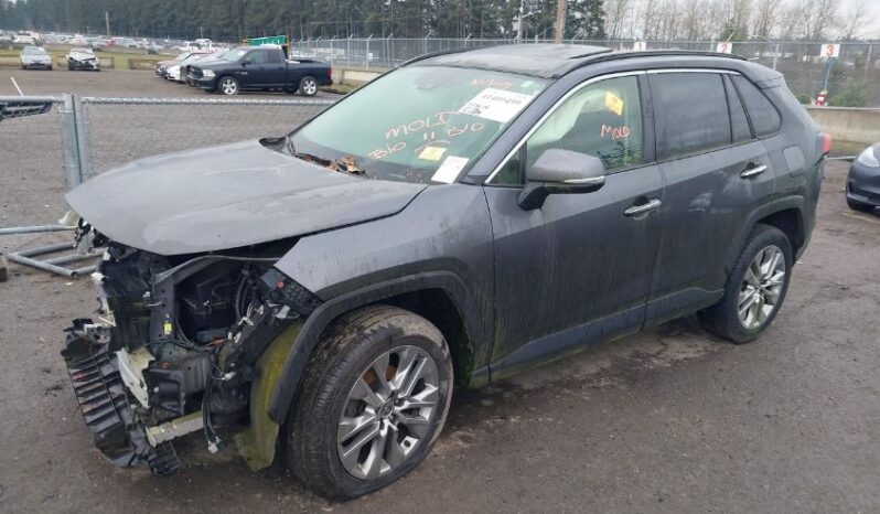 
								2020 Toyota Rav4 full									