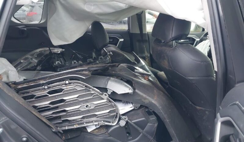 
								2020 Toyota Rav4 full									