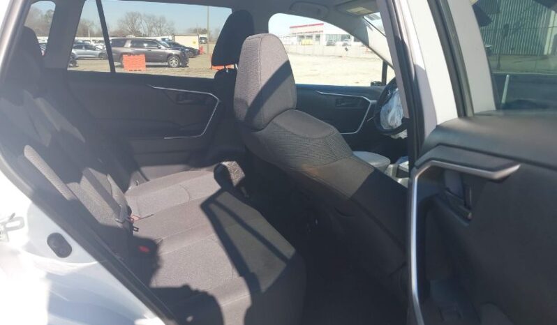 
								2024 Toyota Rav4 full									