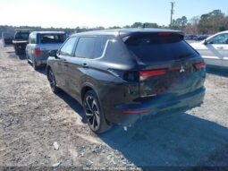 
										2023 Mitsubishi Outlander full									