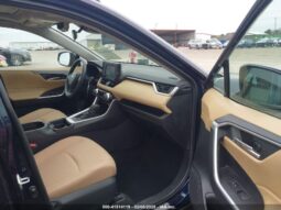 
										2021 Toyota Rav4 full									