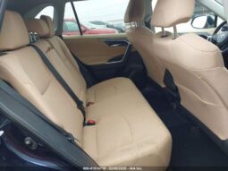 
										2021 Toyota Rav4 full									