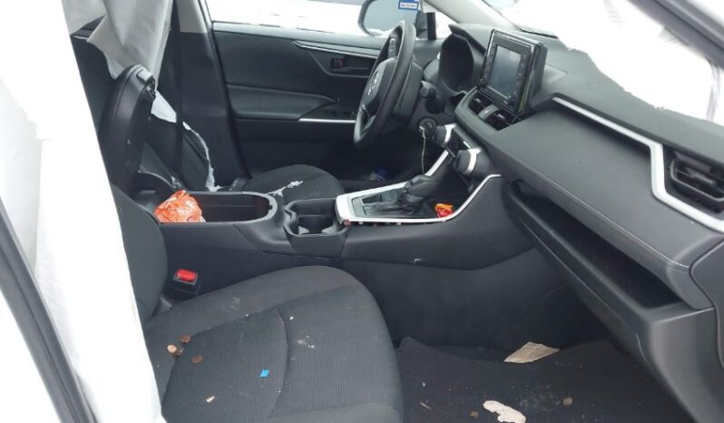 
								2021 Toyota Rav4 full									