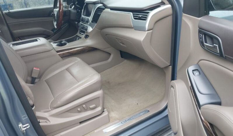 
								2015 Gmc Yukon full									