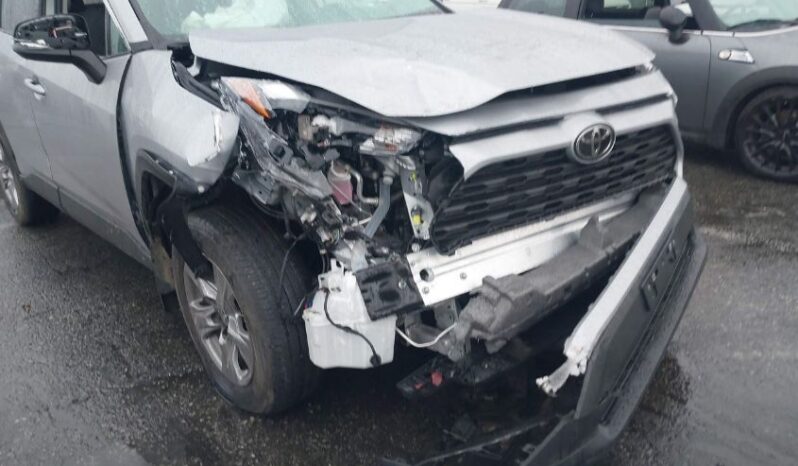 
								2024 Toyota Rav4 full									