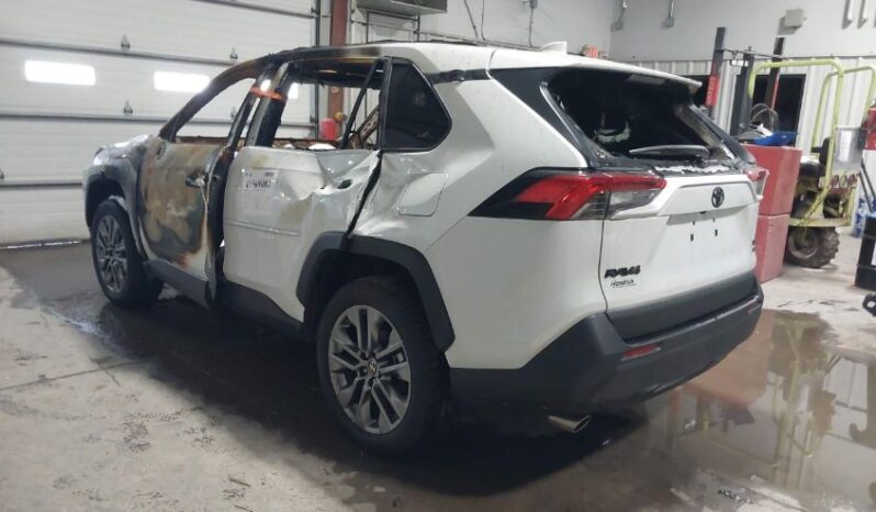 
								2024 Toyota Rav4 full									