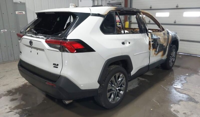 
								2024 Toyota Rav4 full									