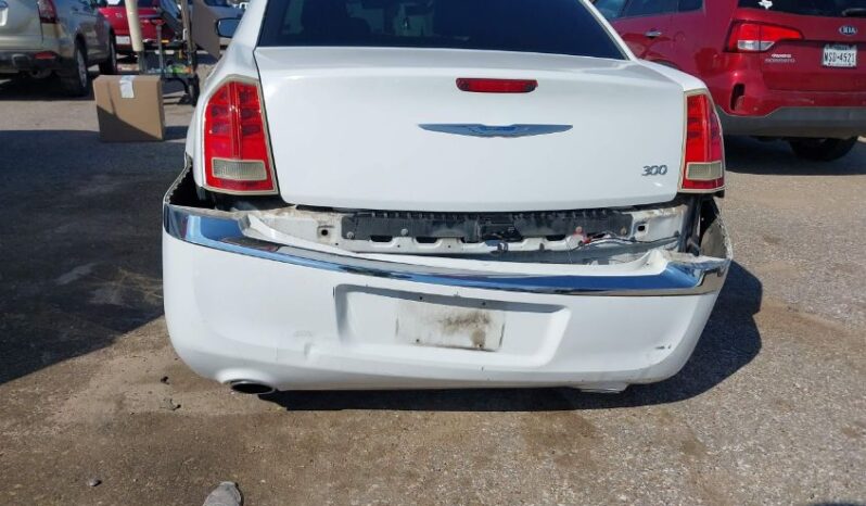 
								2012 Chrysler 300 full									
