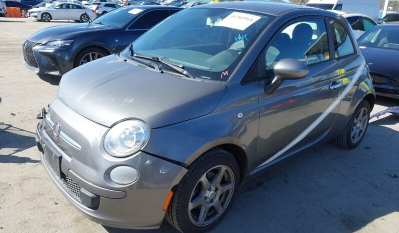 
								2012 Fiat 500 full									