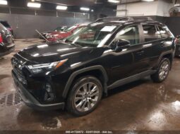 
										2022 Toyota Rav4 full									