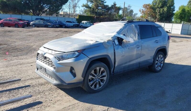 
								2021 Toyota Rav4 full									