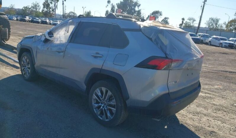 
								2021 Toyota Rav4 full									