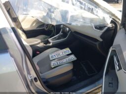 
										2021 Toyota Rav4 full									