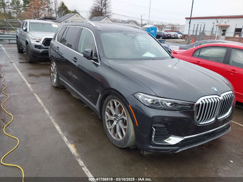 2021 BMW X7