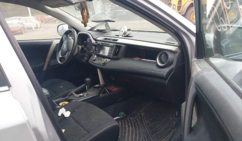 
								2015 Toyota Rav4 full									